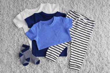 Çocuk giyimleri 