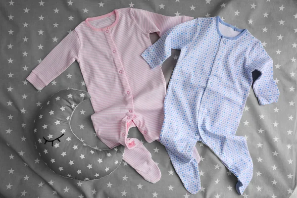 De kleren van de lichaam van de baby — Stockfoto