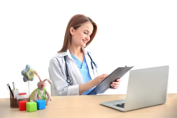 Young beautiful female doctor — Stock Photo, Image