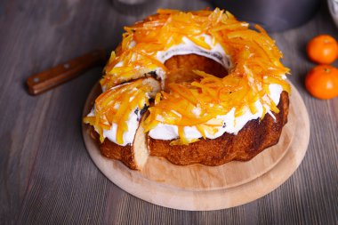 Lezzetli narenciye pasta  