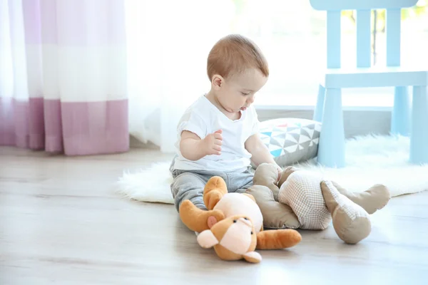 Cute baby boy — Stock Photo, Image