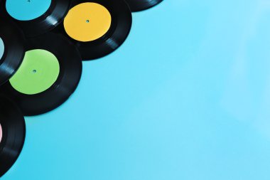 Mavi vinil kayıtlar 