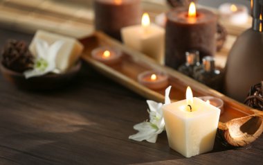 Mumlar ile Spa kompozisyon 