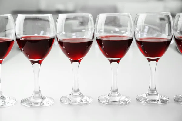 Gläser Rotwein — Stockfoto