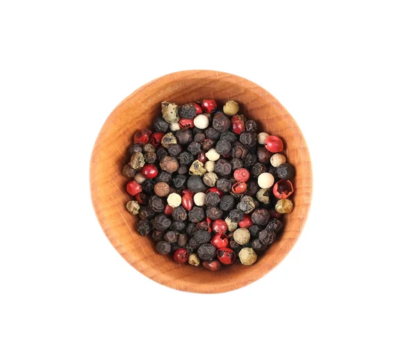Mix di peperoni in una piccola ciotola di legno — Foto Stock