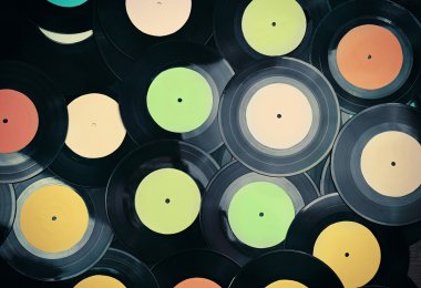 Vinil kayıtlar çok renkli etiketleri