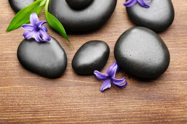 Spa sıcak taş yığını  