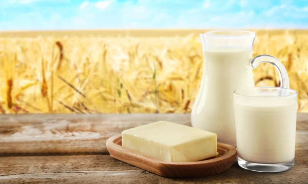 Koncepcja produktów mleczarskich — Zdjęcie stockowe