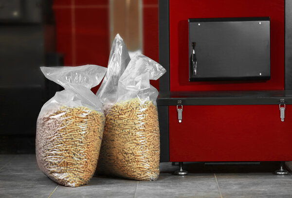 Твердый топливный котел
  