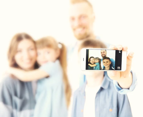 Family taking selfie — Stock Photo, Image