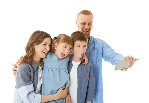 Famiglia che prende selfie — Foto Stock