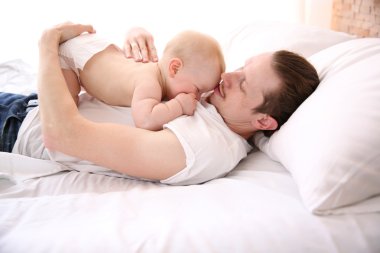 having oyunculuk ile küçük oğlu baba