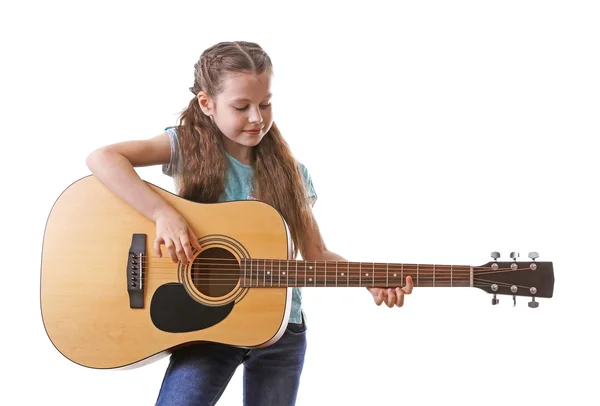 Niña tocando la guitarra — Foto de Stock