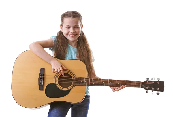 Niña tocando la guitarra — Foto de Stock