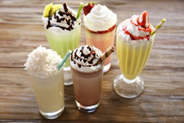 lezzetli milkshakes tablo