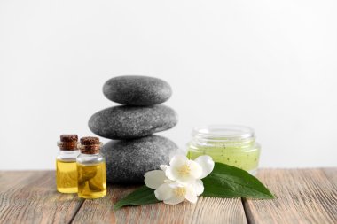 Gri taş ile Spa kompozisyon 