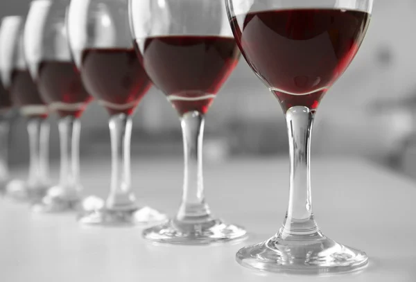 Egy pohár vörösbor — Stock Fotó