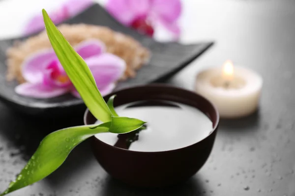 Beautiful spa set on table — Stock Photo, Image