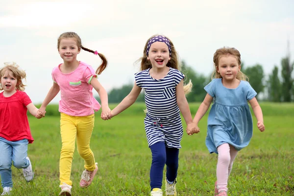 Children Having Fun Outdoor — Stock Photo, Image
