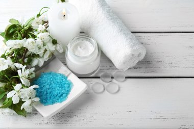 Kaplıca tedavisi ile çiçek şube