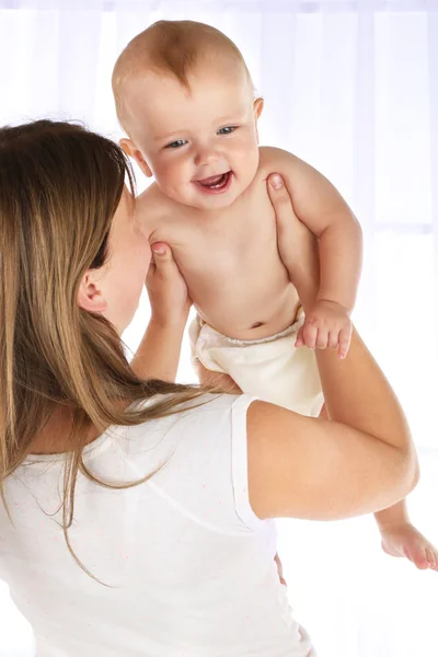 Bonito menino com a mãe — Fotografia de Stock