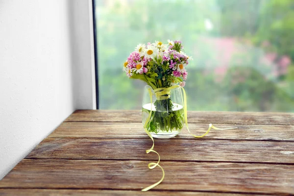 Meadow flowers bouquet — Stock Photo, Image