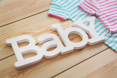 Word bebek giysileri ile 