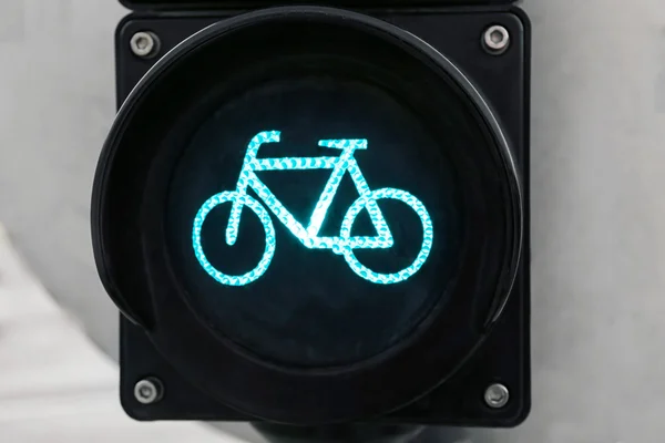 Yeşil bisiklet trafik ışığı — Stok fotoğraf