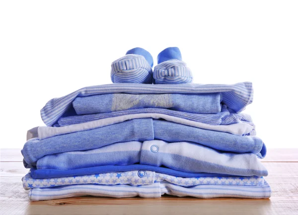 Pila de ropa de bebé nueva — Foto de Stock