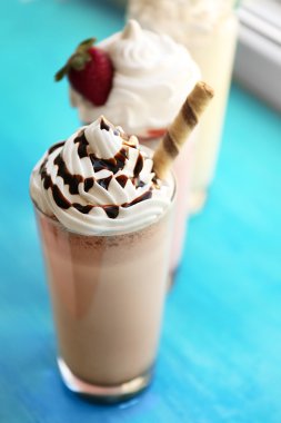 lezzetli milkshakes tablo