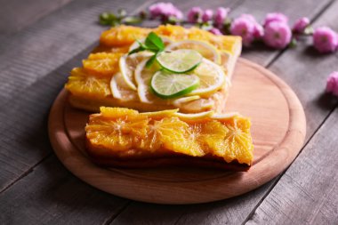 Lezzetli narenciye pasta 