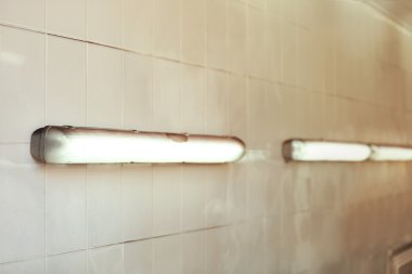 Floresan ışık tüp