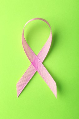 Pembe Kurdele Sembolü 