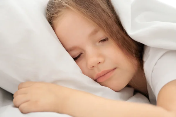 Adorabile dormire bambina — Foto Stock