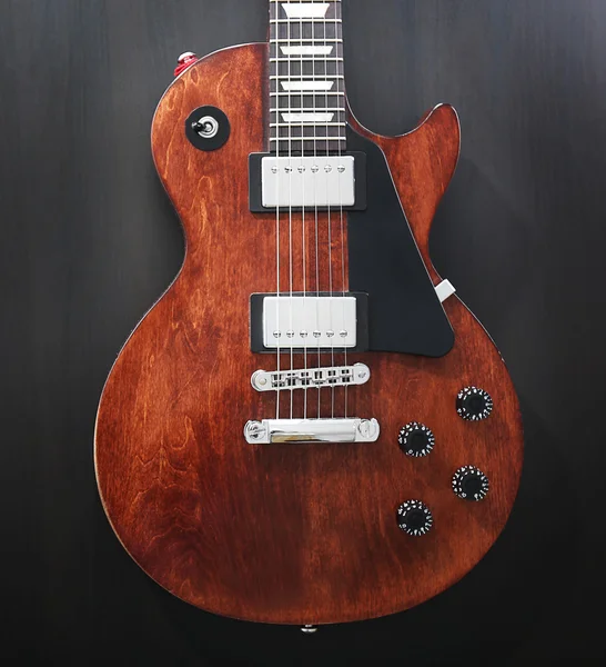 Brown electric guitar — Stock Photo, Image