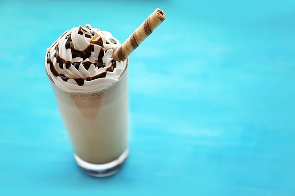 Delicious milkshake on table — Stock Photo, Image