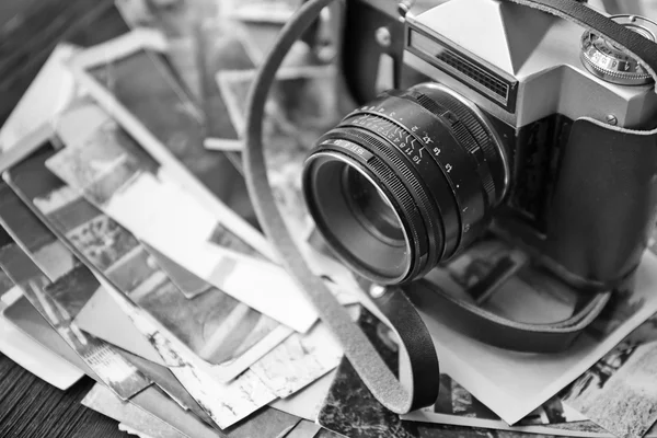 Vintage photos with camera — Stock Photo, Image