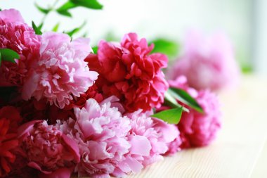 Güzel Şakayık buket  