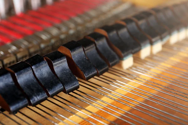 Piano with raised lid — Stock Photo, Image