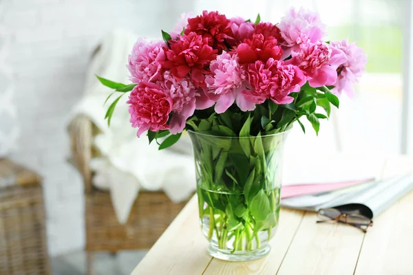 Beautiful peony bouquet — Stock Photo, Image
