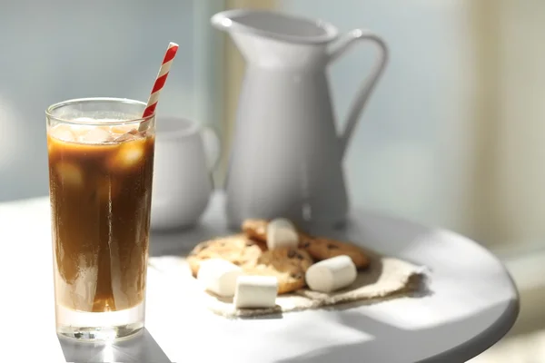 Iced coffee with straw — Stock Photo, Image