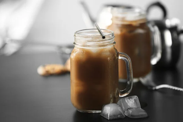Iced coffee in glass jars — Stock Photo, Image