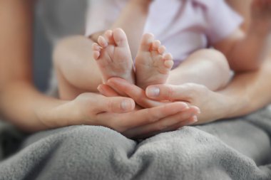 küçük bebek ayaklar