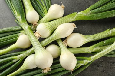 Taze taze soğan.