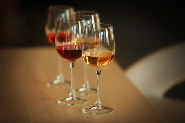 Many glasses of wine — Stock Photo, Image