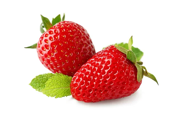 Beyaz üzerine taze çilek.