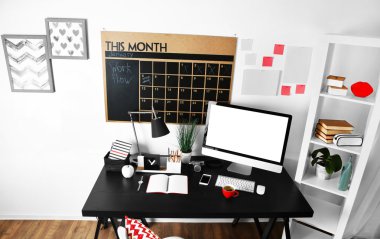 Çalışma alanı ile modern bilgisayar