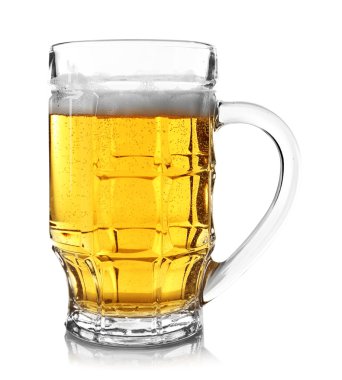 Bir bardak soğuk bira.