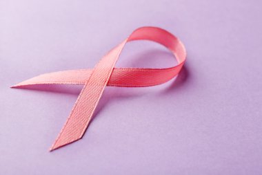 Pembe Kurdele Sembolü