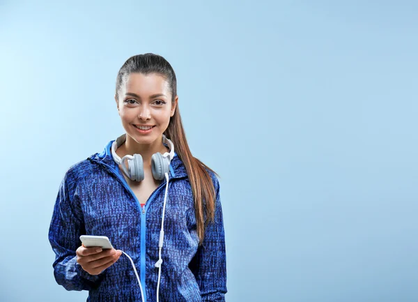 Fitness kobieta słuchanie muzyki — Zdjęcie stockowe